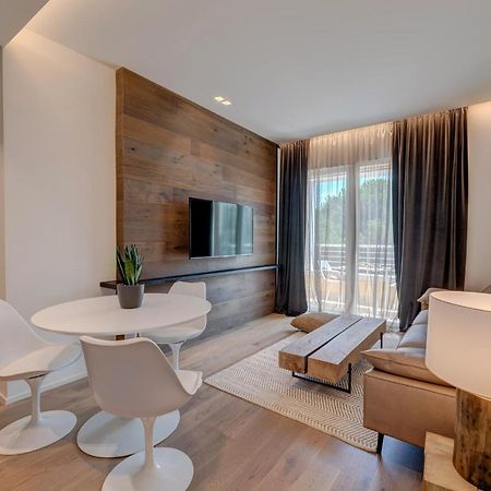 Arveskida Suite Apartment กาญารี ภายนอก รูปภาพ