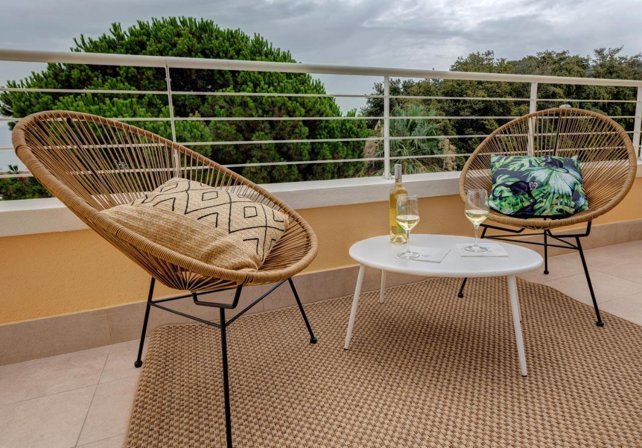 Arveskida Suite Apartment กาญารี ภายนอก รูปภาพ